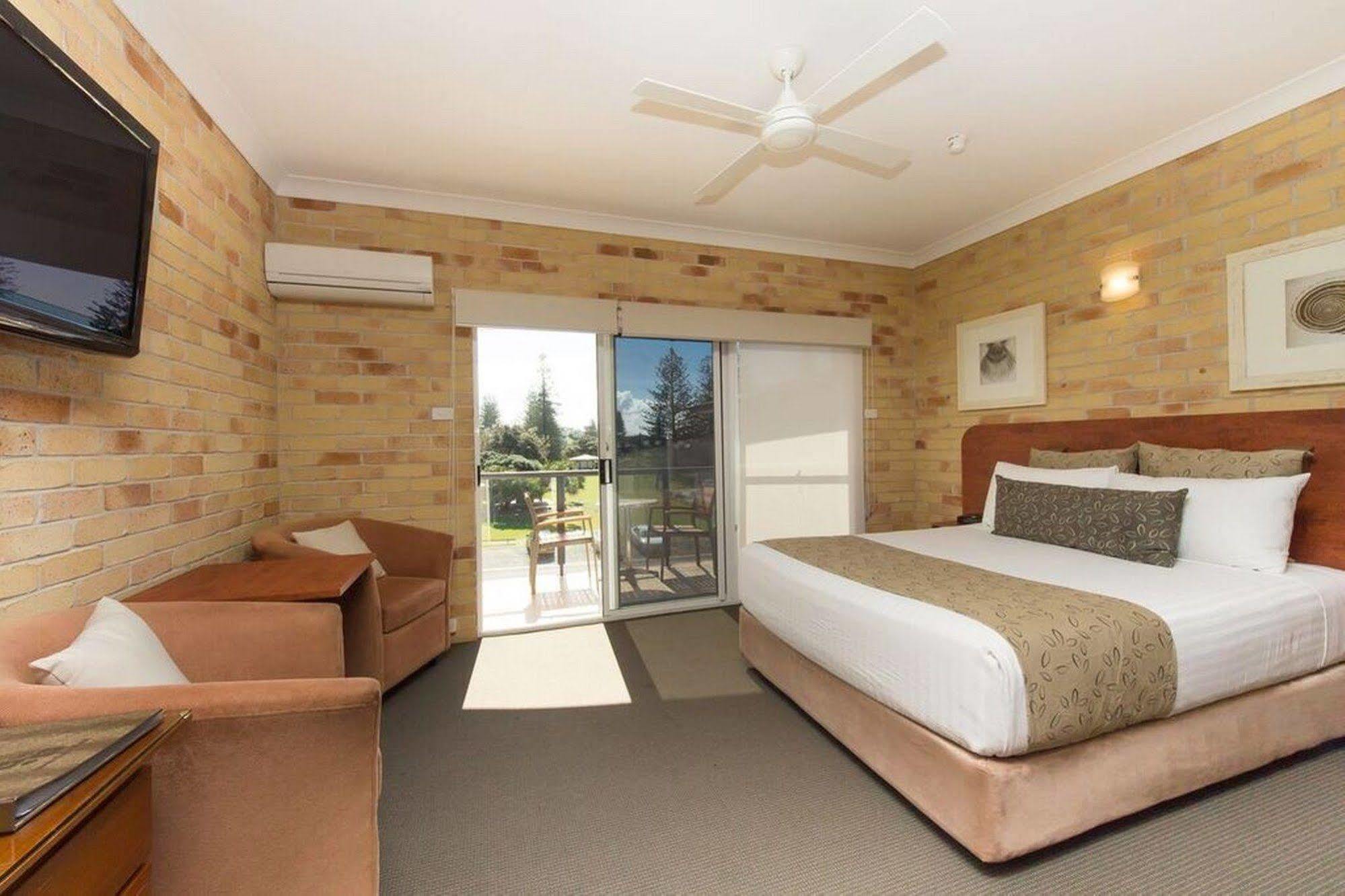 Yamba Beach Motel Exterior foto